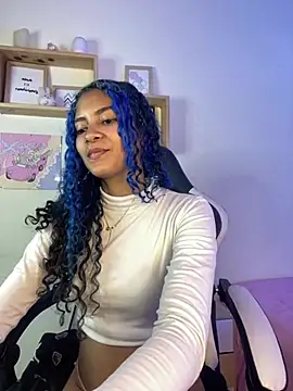 Franchezcaa  online show from 04-30-26, 05:53