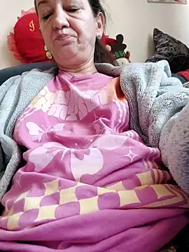 anayss17 online show from 03-24-26, 06:57