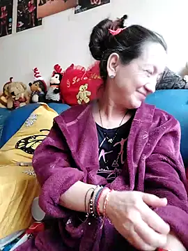 Snapshot of anayss17 chatting on 03-02-26, 02:24 anayss17 online show from 03-02-26, 02:24