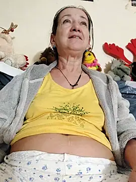 anayss17 online show from 04-10-26, 05:31