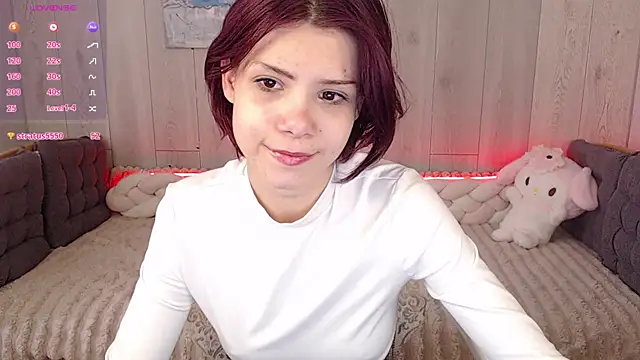 llittle-peachh online show from 04-13-26, 11:25