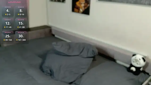 Reisy W online show from 03-14-26, 04:13