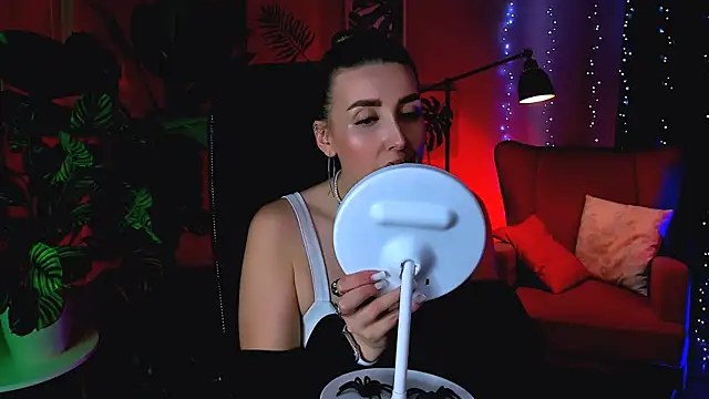 MonicaRiley online show from 03-26-26, 12:58