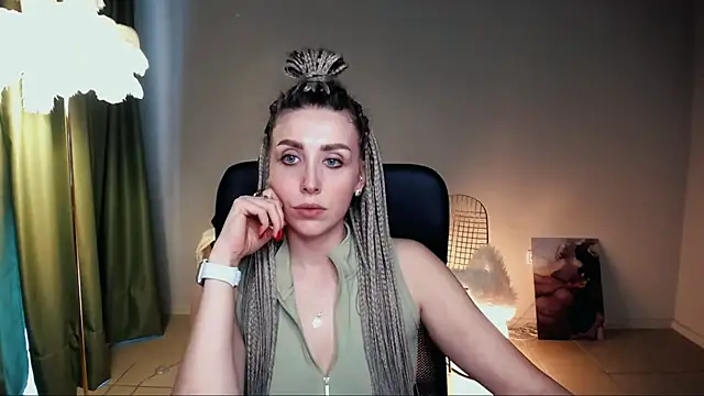 MonicaRiley online show from 05-29-26, 10:43