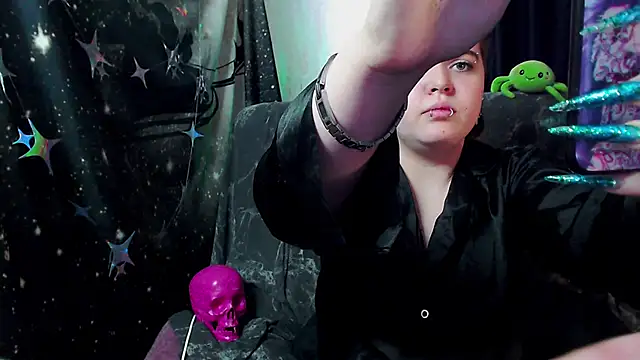 Snapshot of _little_monsterrr_ chatting on 03-03-26, 10:33 little monsterrr online show from 03-03-26, 10:33