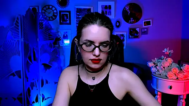 AliceSmite online show from 04-23-26, 08:54