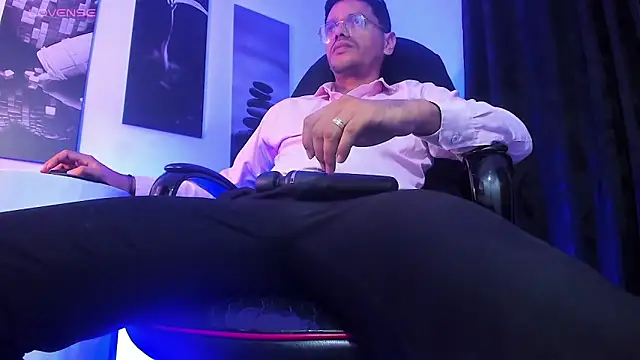 Nero 62 online show from 03-18-26, 01:53