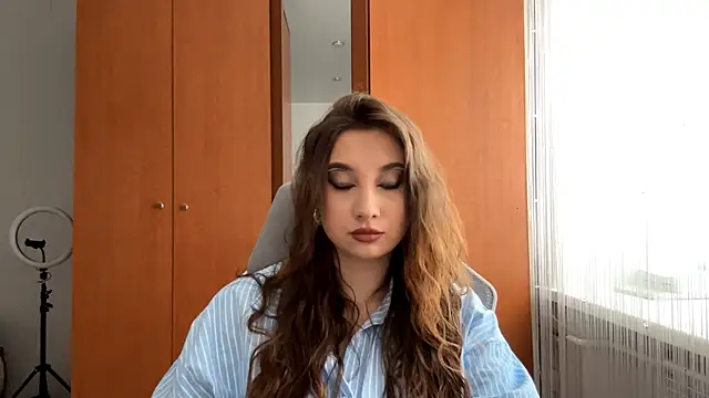 Snapshot of Flower_sunny chatting on 03-15-26, 08:54 Flower sunny online show from 03-15-26, 08:54