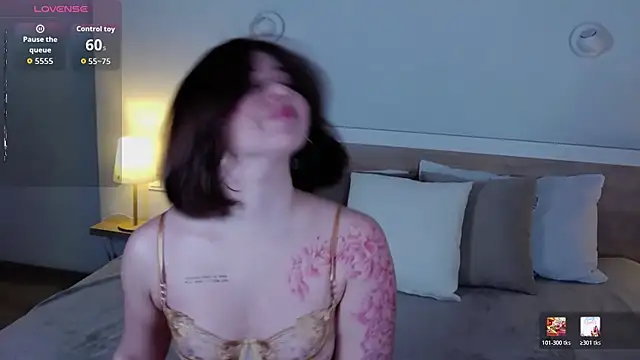 HermioneMoon online show from 03-10-26, 04:00