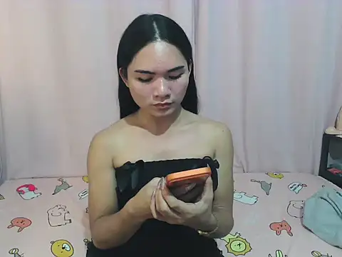 rainexox1 online show from 04-19-26, 12:06
