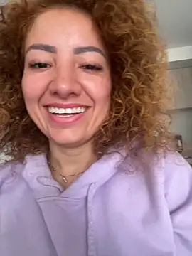 BlossomNicol online show from 04-05-26, 04:57