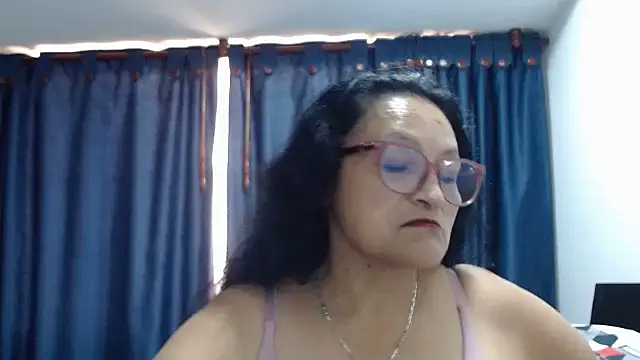 Snapshot of _BellaNocturna chatting on 07-28-26, 05:23 BellaNocturna online show from 07-28-26, 05:23