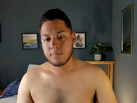 Akon 2XXX online show from 03-11-26, 04:23