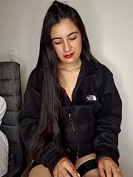 Snapshot of Cataa_Hill chatting on 06-16-26, 04:12 Cataa Hill online show from 06-16-26, 04:12