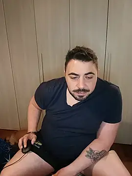bear skinny online show from 05-19-26, 04:47