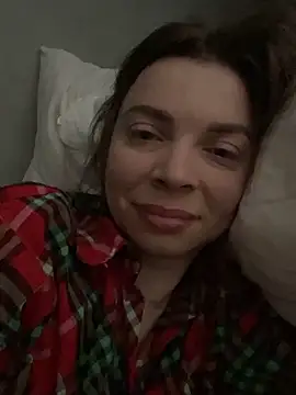 Luna2547 online show from 04-04-26, 04:52