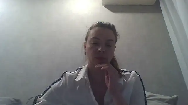 Luna2547 online show from 03-26-26, 04:05