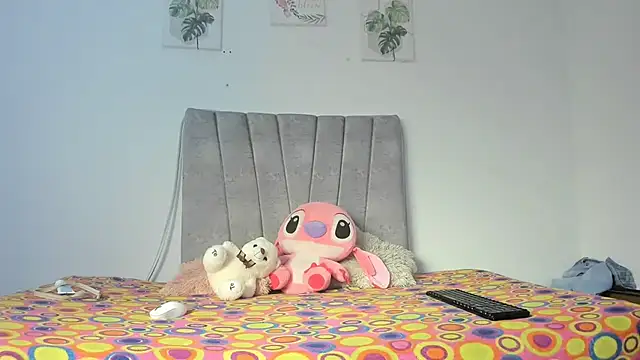 Andreina evans online show from 03-21-26, 03:30