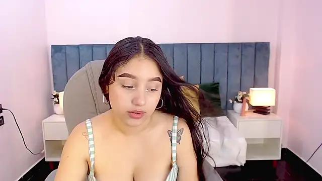 taylor kelsiee online show from 03-06-26, 12:22