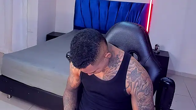 tyler bell  online show from 04-07-26, 03:08