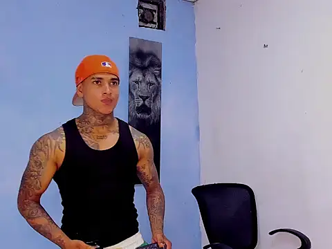 tyler bell  online show from 05-07-26, 02:16