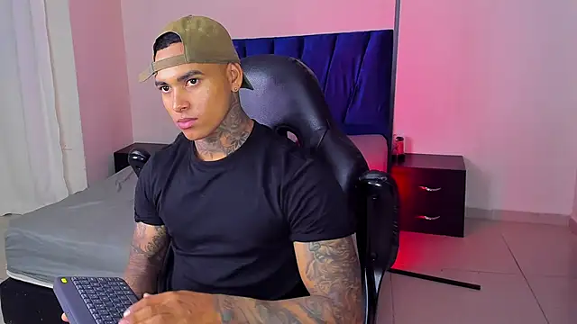 tyler bell  online show from 03-26-26, 03:16