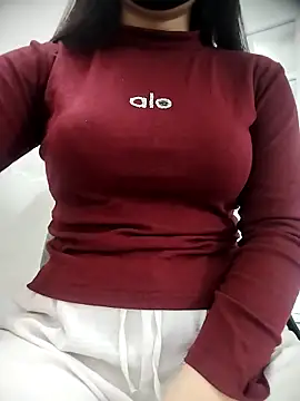 Snapshot of MiuNaaaa chatting on 03-15-26, 02:18 MiuNaaaa online show from 03-15-26, 02:18