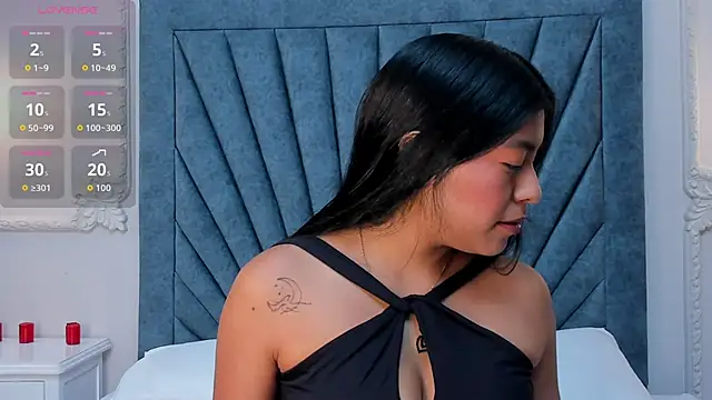 Leandra-Johnson online show from 03-23-26, 12:49