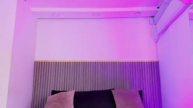 ashvalentine  online show from 04-09-26, 07:53