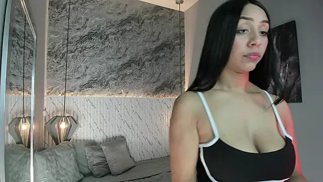 Esmeralda  18 online show from 04-10-26, 07:54