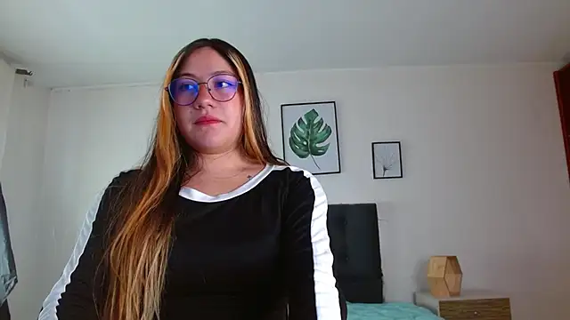 samanthachop online show from 06-30-26, 01:33