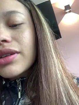 Baby Pink Love online show from 03-05-26, 08:05