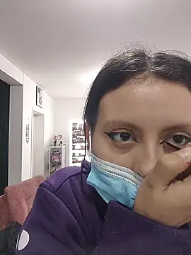 Naomimolie online show from 05-19-26, 12:56