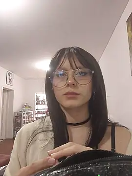 Naomimolie online show from 03-27-26, 12:17