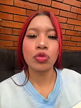 Cherry Charlottee online show from 06-10-26, 07:37