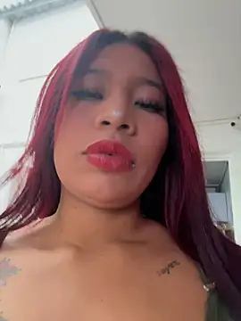 Cherry Charlottee online show from 05-06-26, 07:51