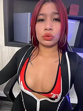 Cherry Charlottee online show from 04-21-26, 07:53