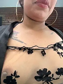 Cherry Charlottee online show from 04-08-26, 07:26