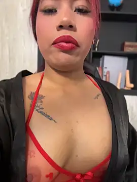 Cherry Charlottee online show from 05-12-26, 07:31