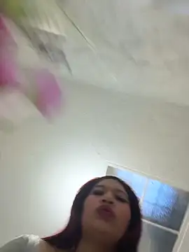 Cherry Charlottee online show from 06-01-26, 07:46