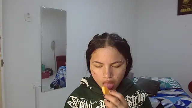 kimmyfuckass online show from 06-30-26, 12:16