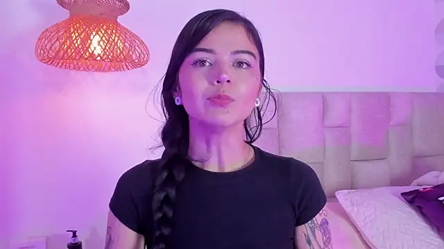 Vanessa cruz 18 online show from 06-01-26, 10:09