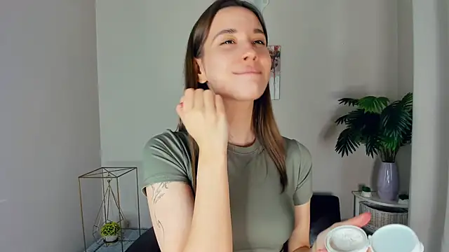 LaceyLettman online show from 03-28-26, 09:43