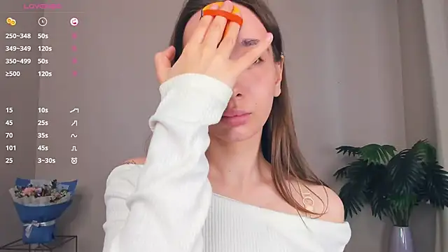 LaceyLettman online show from 04-12-26, 11:13