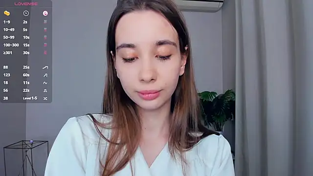 LaceyLettman online show from 04-23-26, 01:46