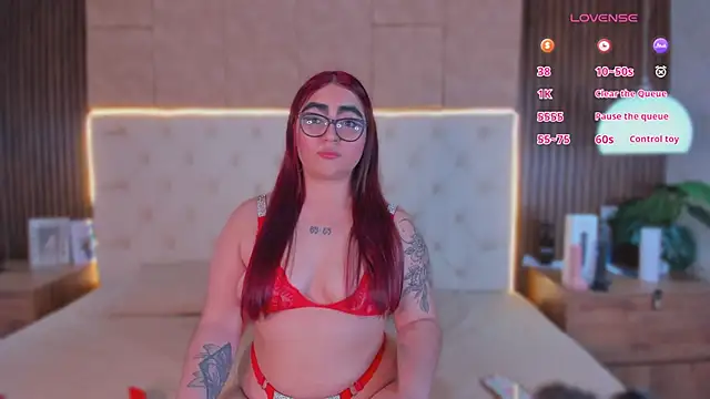 apriilfox online show from 04-07-26, 03:52