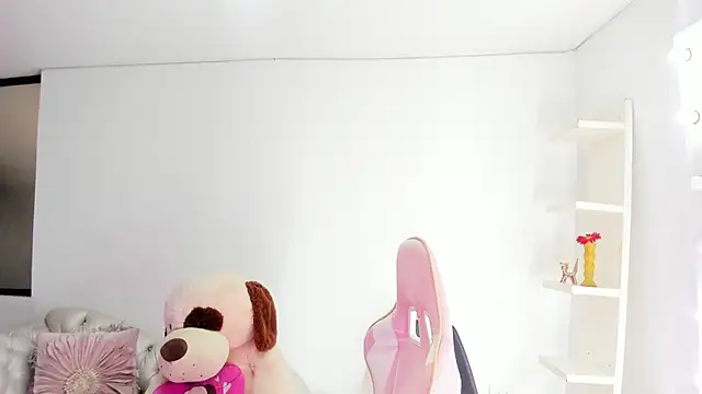 KoralCruz  online show from 03-28-26, 02:51