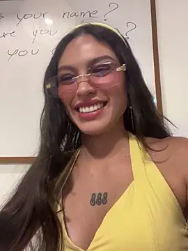 SweetCherry   online show from 03-09-26, 08:01