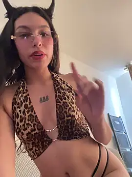 SweetCherry   online show from 03-10-26, 06:34