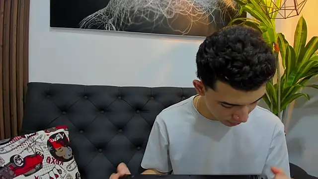 nicocrown online show from 03-13-26, 08:25